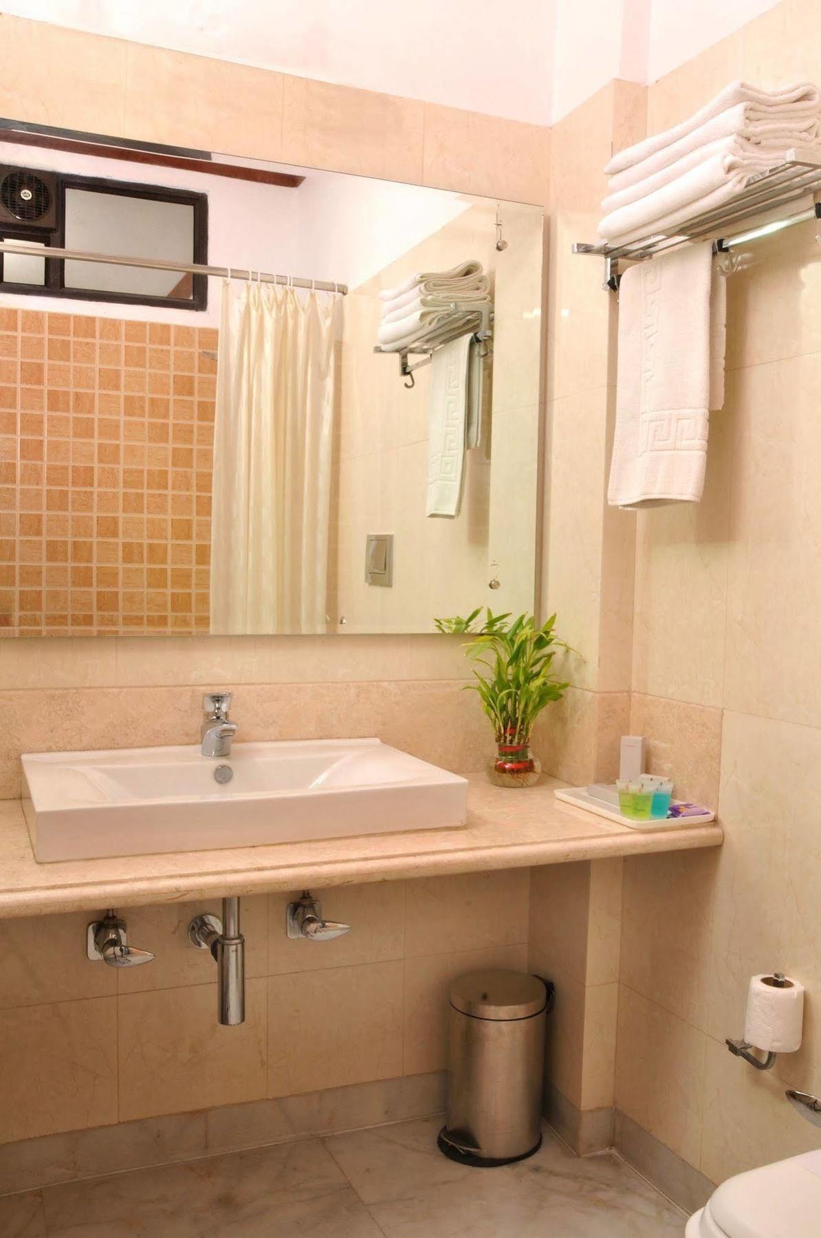 Hotel Citi International Delhi (National Capital Territory of India) Exterior foto